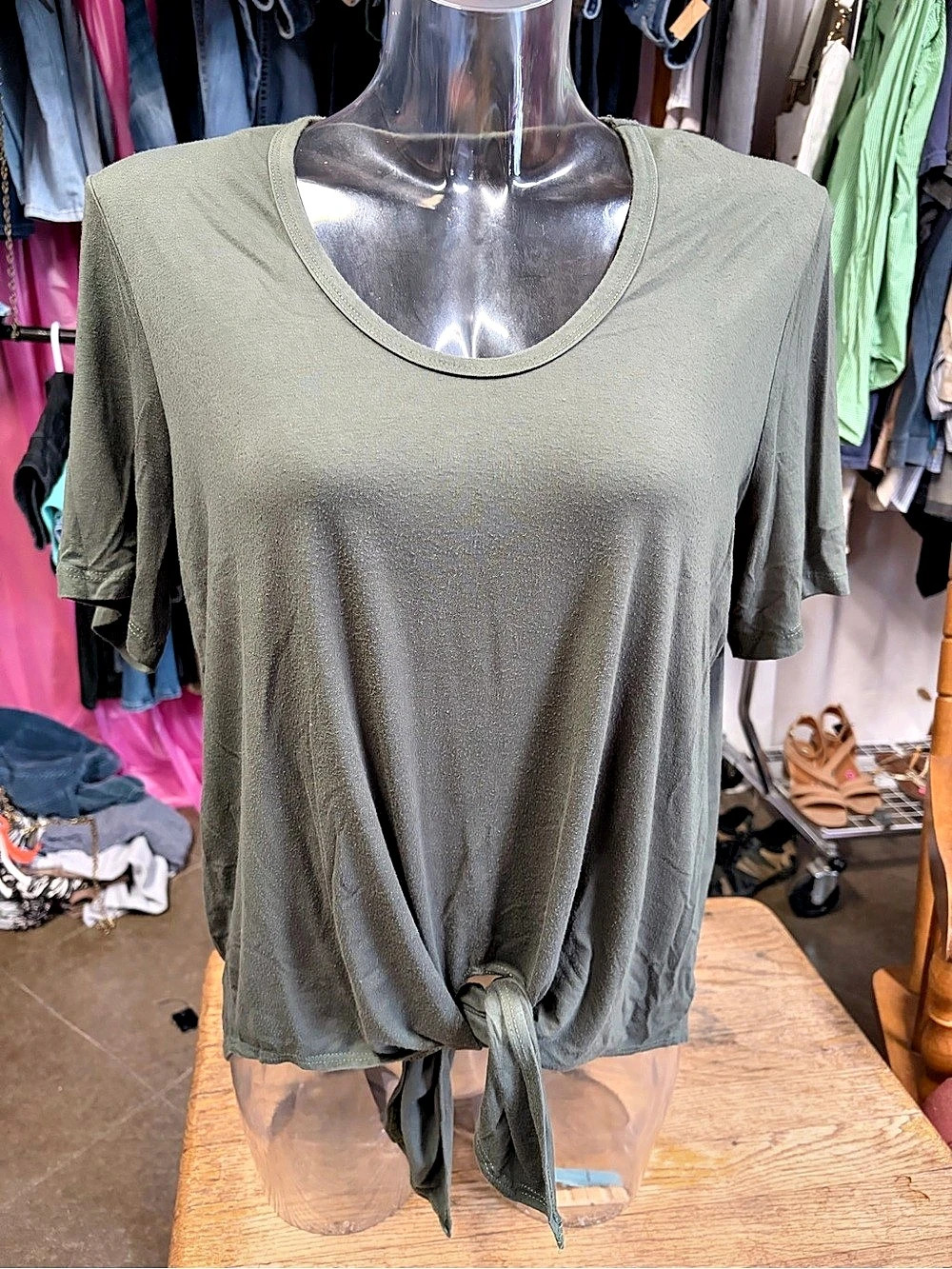 Karen Kane Women's Olive Tie-Hem Short Sleeve Size Large